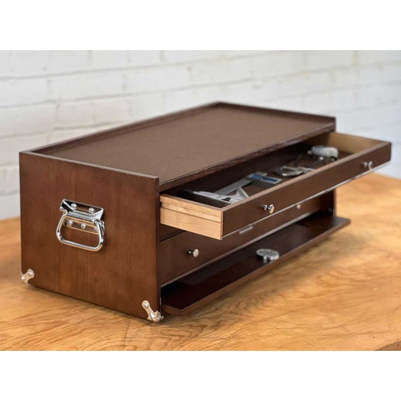 Gerstner International Dark Oak 3 - Drawer Mid - Base